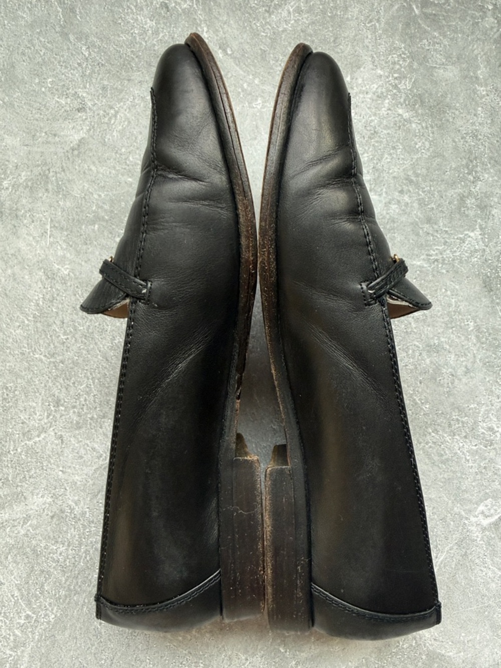 CHANEL Black Leather Loafers with Gold plate flats 38 - Picture 4 of 10